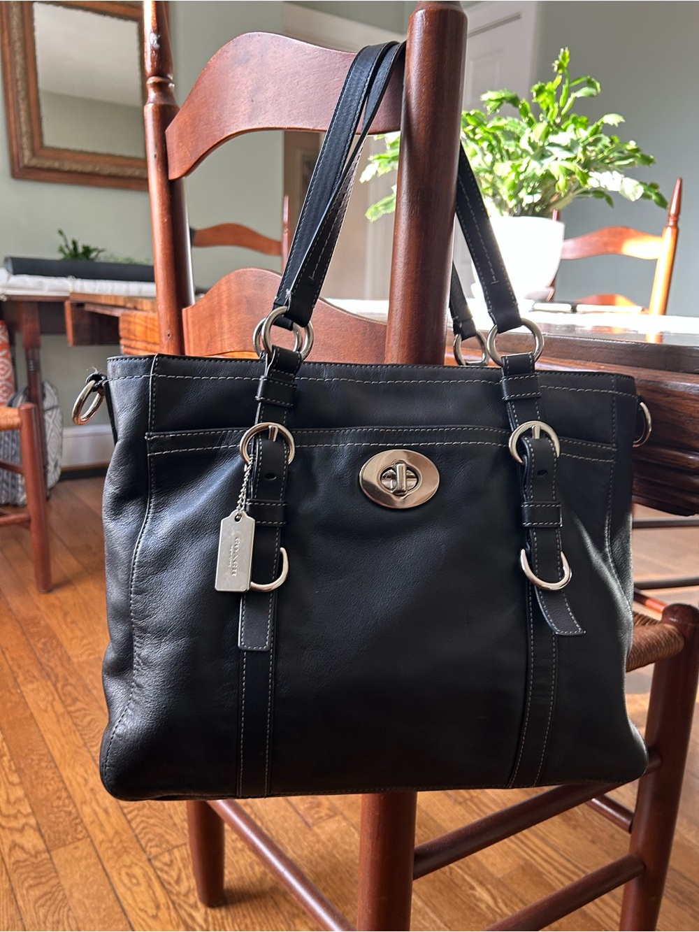 Coach Vintage Black Chelsea Leather Satchel, Style # F14015, Excellent condition